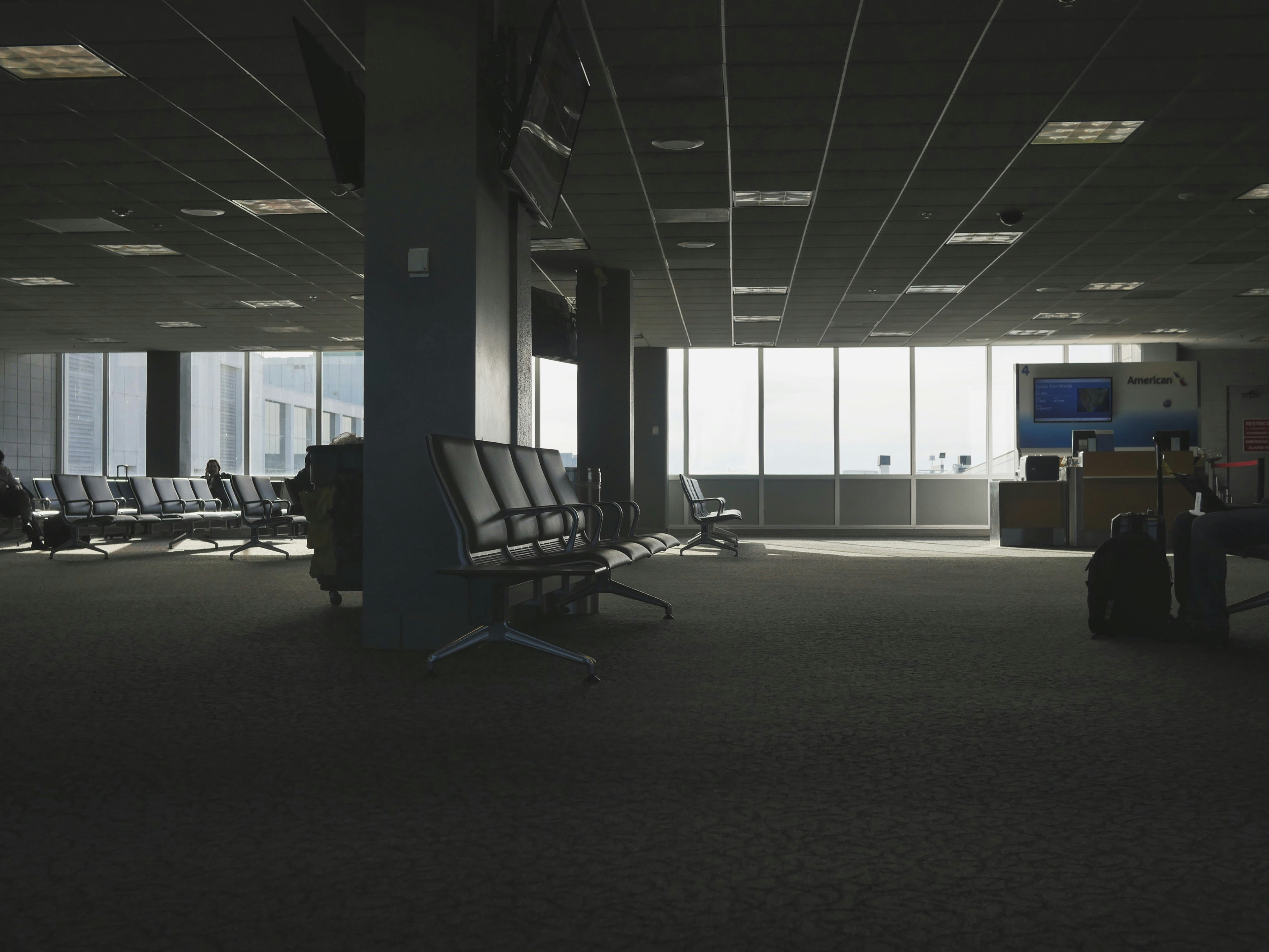 Visitor Chair - view 1